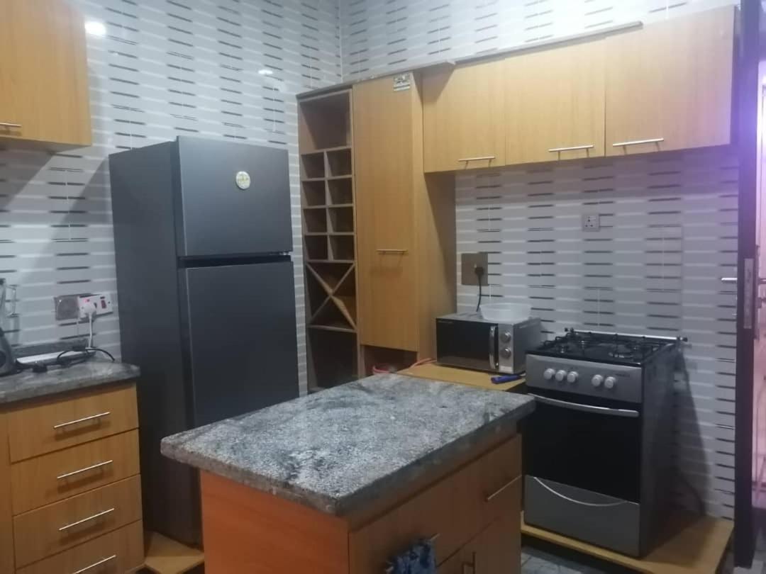 Saint Kingsley Apartamento Ibadan Exterior foto